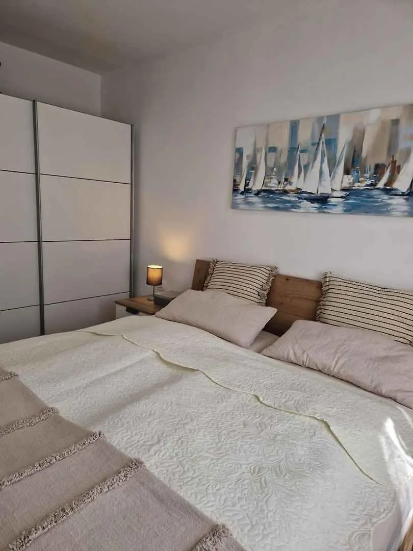 Apartments In Turanj - Biograd Riviera 53916