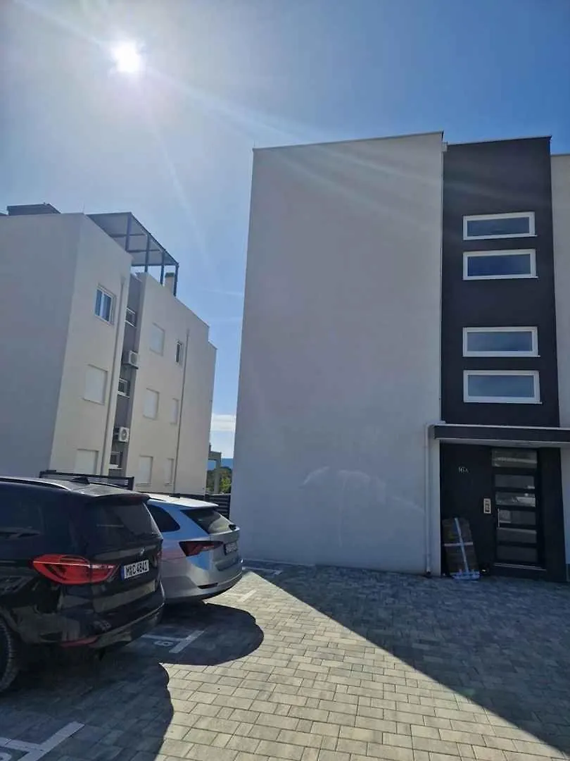 Apartments In Turanj - Biograd Riviera 53916