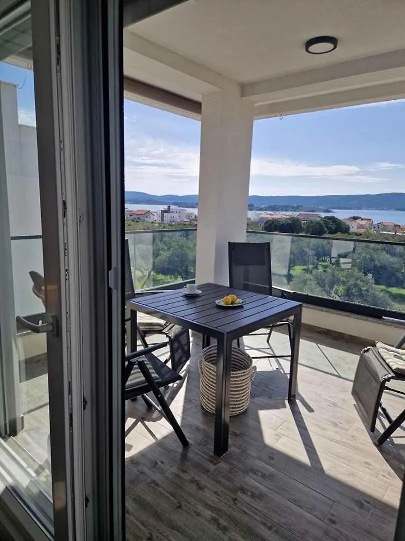 Apartments In Turanj - Biograd Riviera 53916