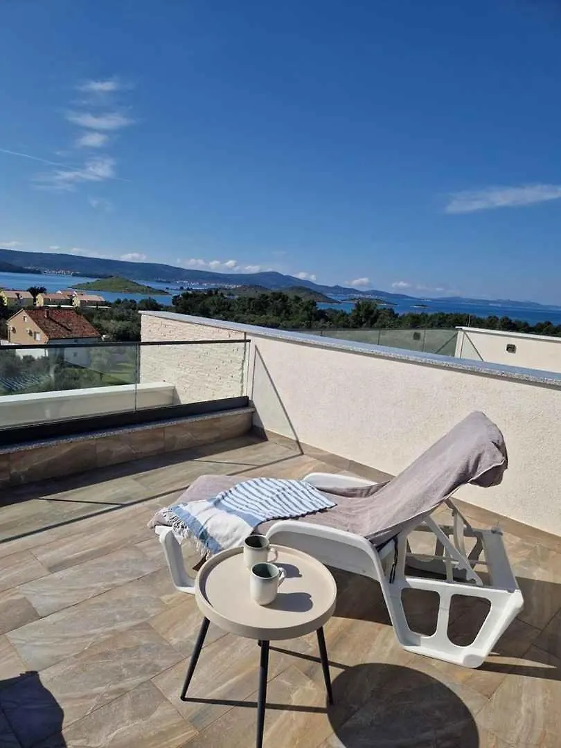 Apartments In Turanj - Biograd Riviera 53916