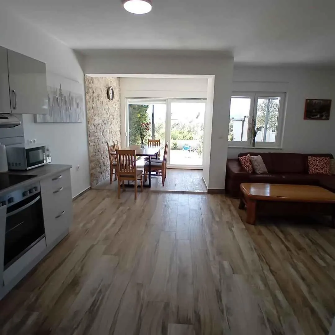 Apartments In Turanj - Biograd Riviera 53916