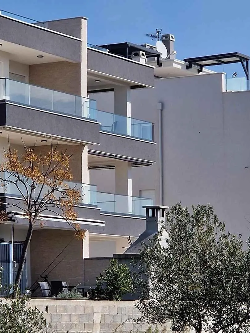 Apartments In Turanj - Biograd Riviera 53916 Croácia